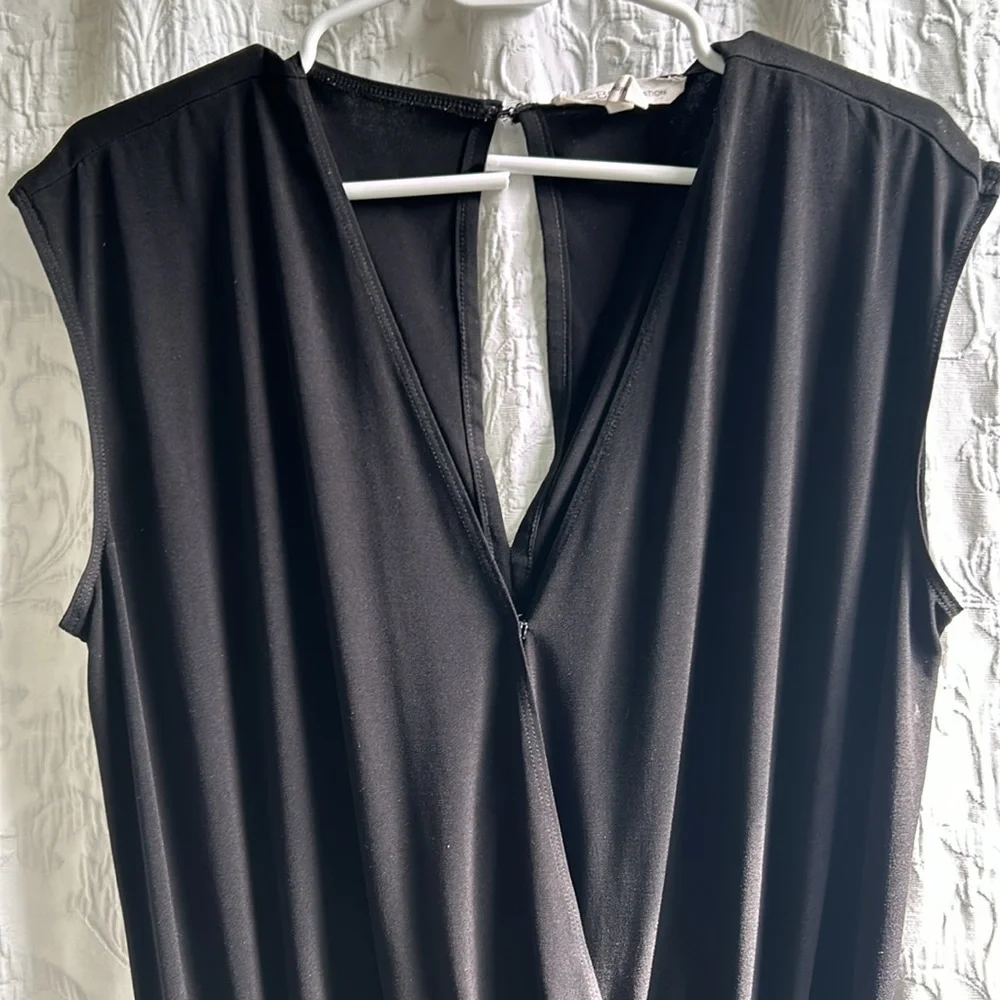 BCBGeneration Women's Slit Back Shorts Romper - Picture 3 of 5